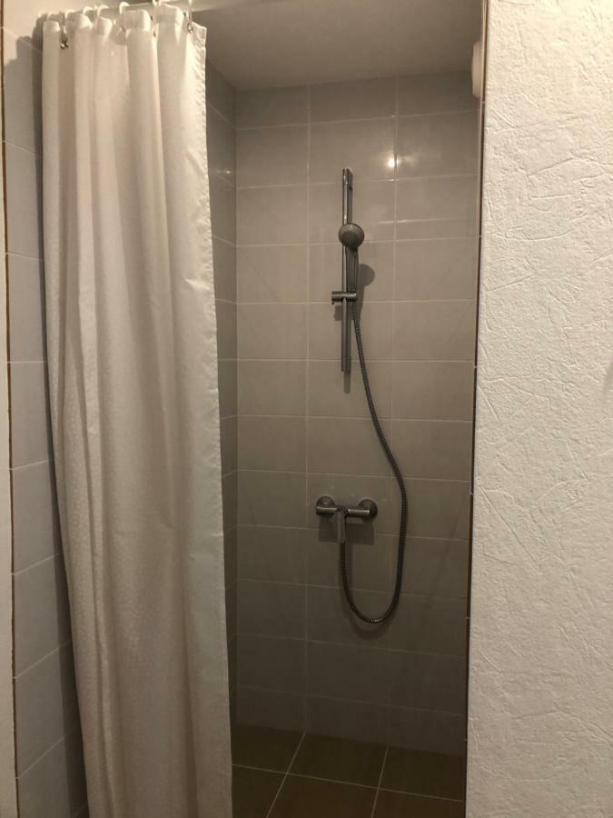 Viesu Nams Valodzes Hotel Сигулда Екстериор снимка